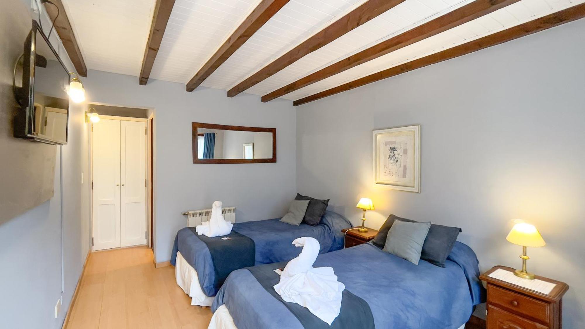 Las Acacias Hotell Villa La Angostura Exteriör bild